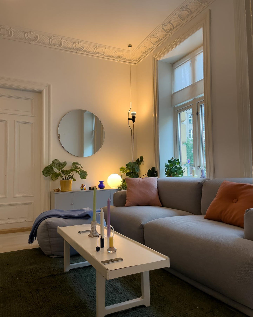 Parentesi Pendant Light Fixture - Adjustable Modern Design for Dining Room & Kitchen Lighting