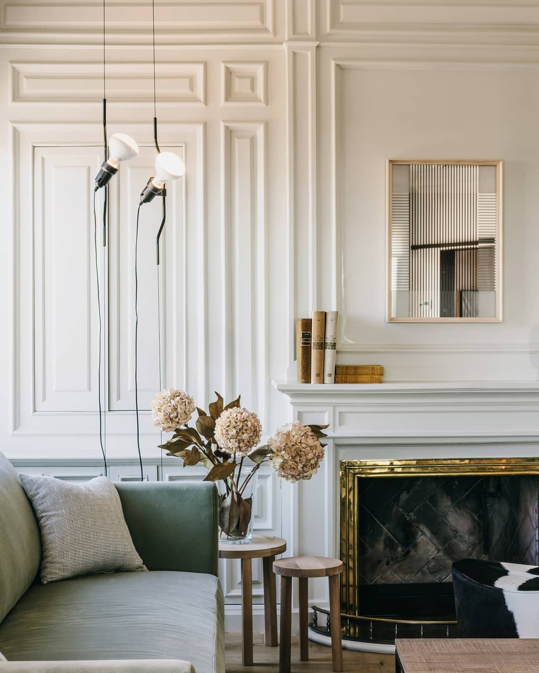 Parentesi Pendant Light Fixture - Adjustable Modern Design for Dining Room & Kitchen Lighting