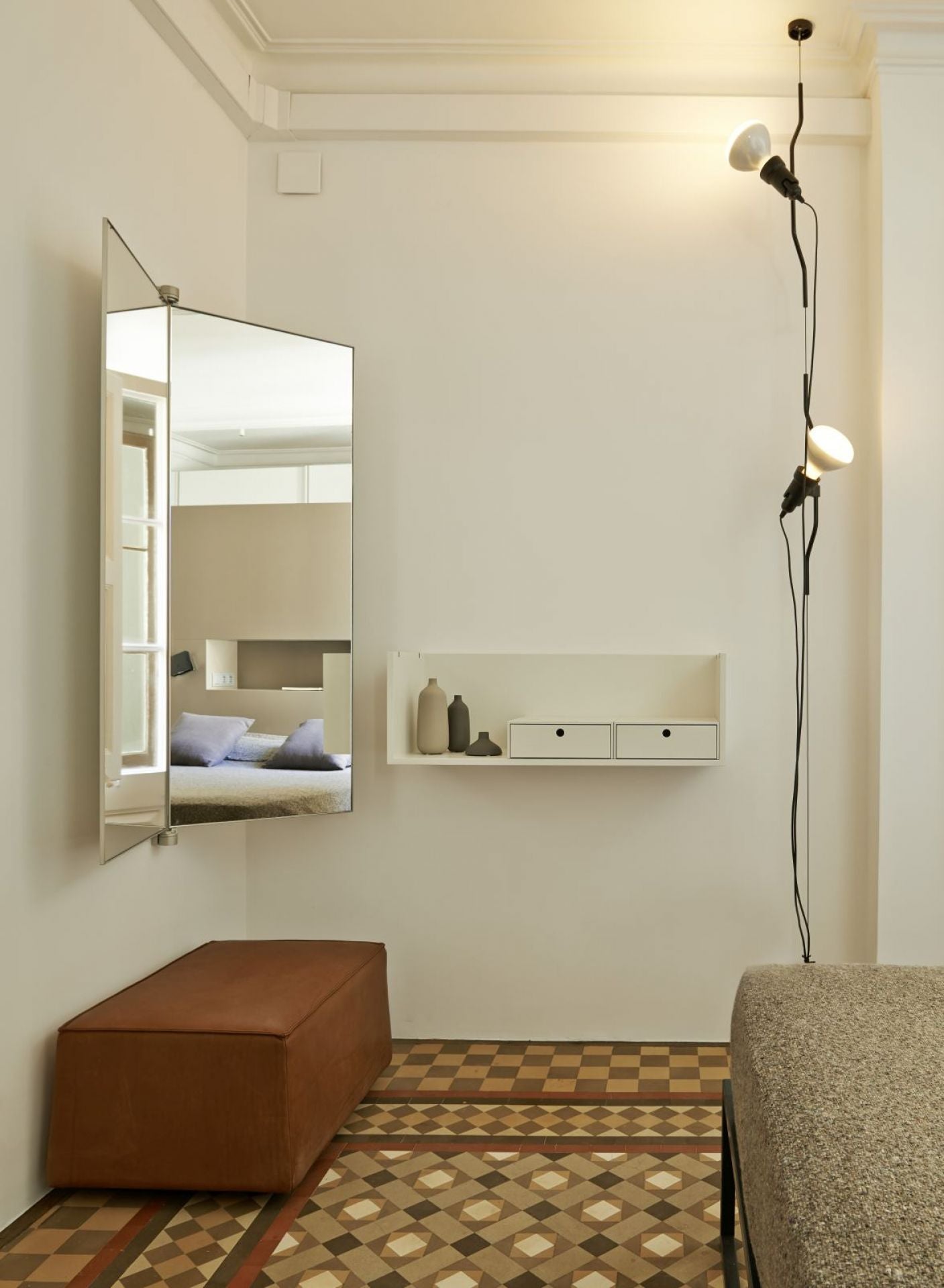 Parentesi Pendant Light Fixture - Adjustable Modern Design for Dining Room & Kitchen Lighting