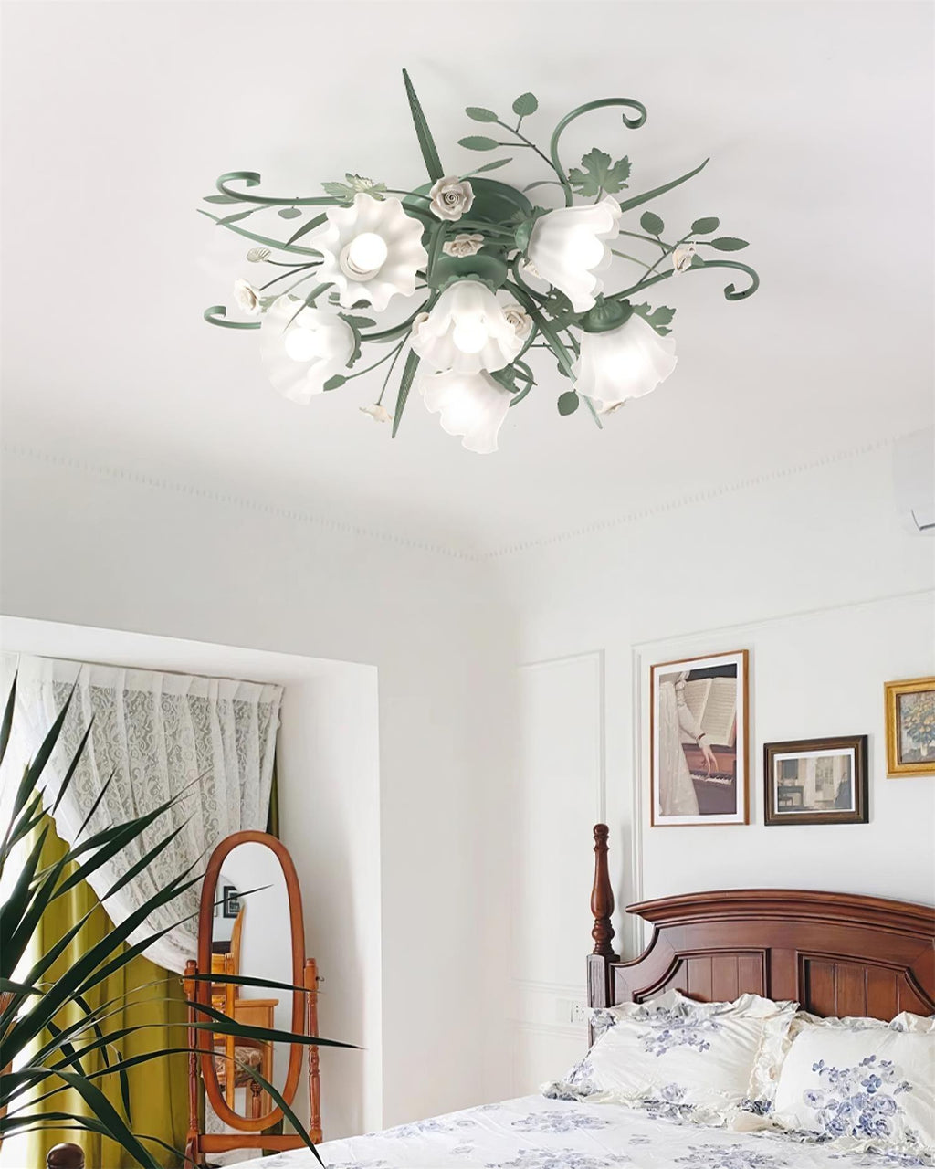 LED Quercia Ceiling Lamp - Modern Adjustable Fixture for Living Room & Dining Room Lighting