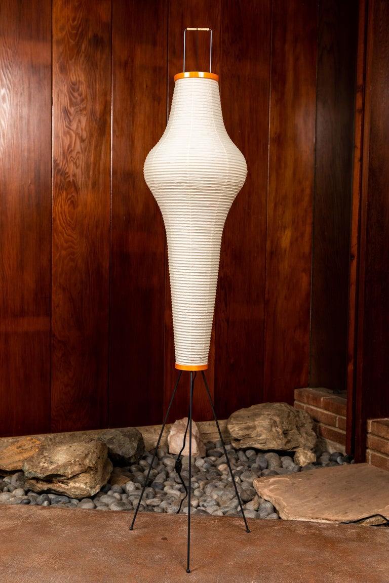 Rice Paper Floor Lamp with Wooden Base - Soft Ambient Lighting for Living Room & Bedroom Decor