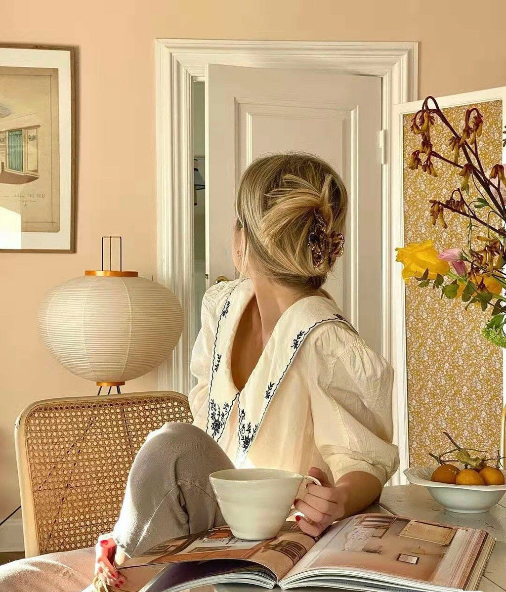 Rice Paper Floor Lamp with Wooden Base - Soft Ambient Lighting for Living Room & Bedroom Decor