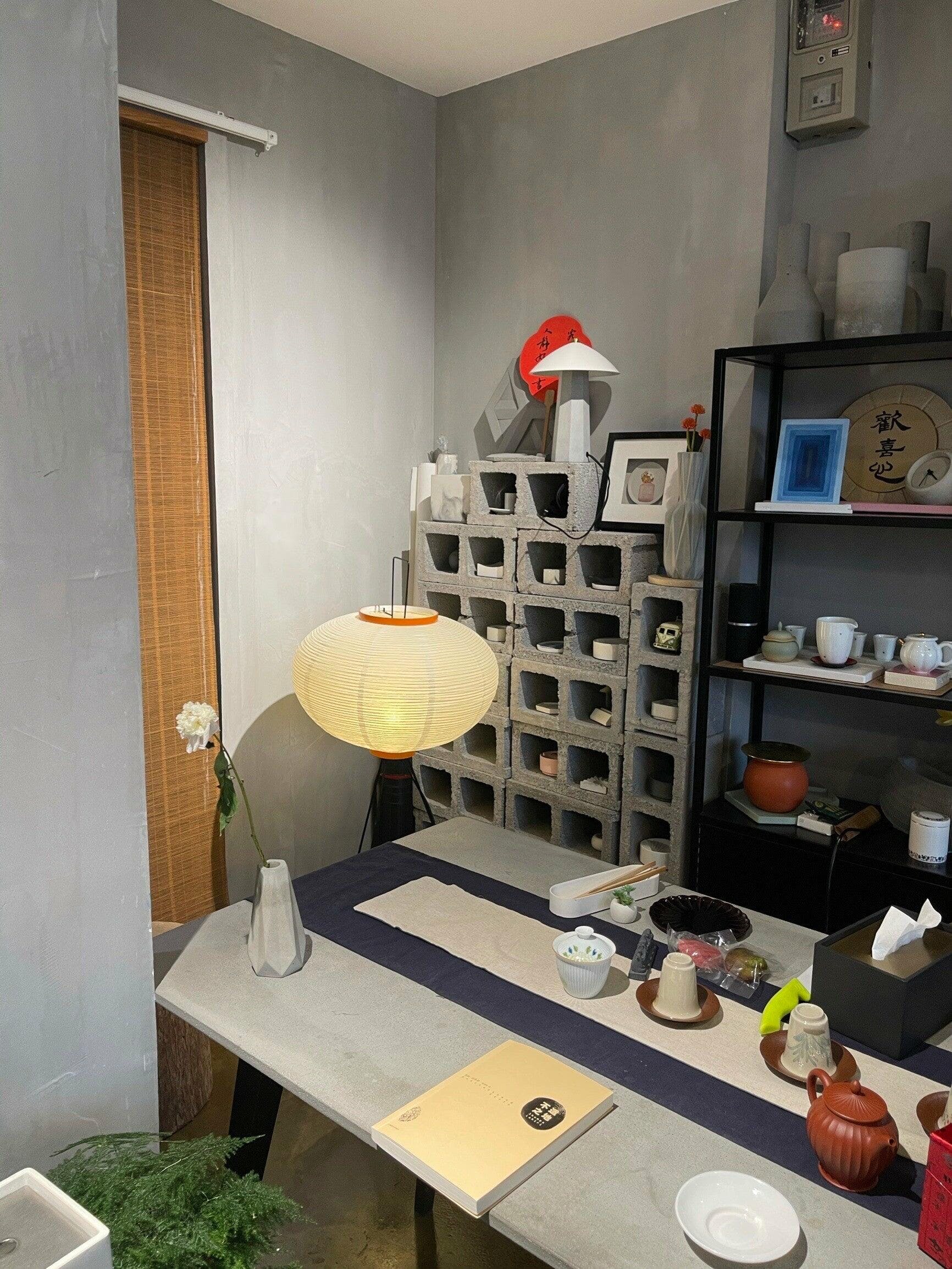 Rice Paper Floor Lamp with Wooden Base - Soft Ambient Lighting for Living Room & Bedroom Decor