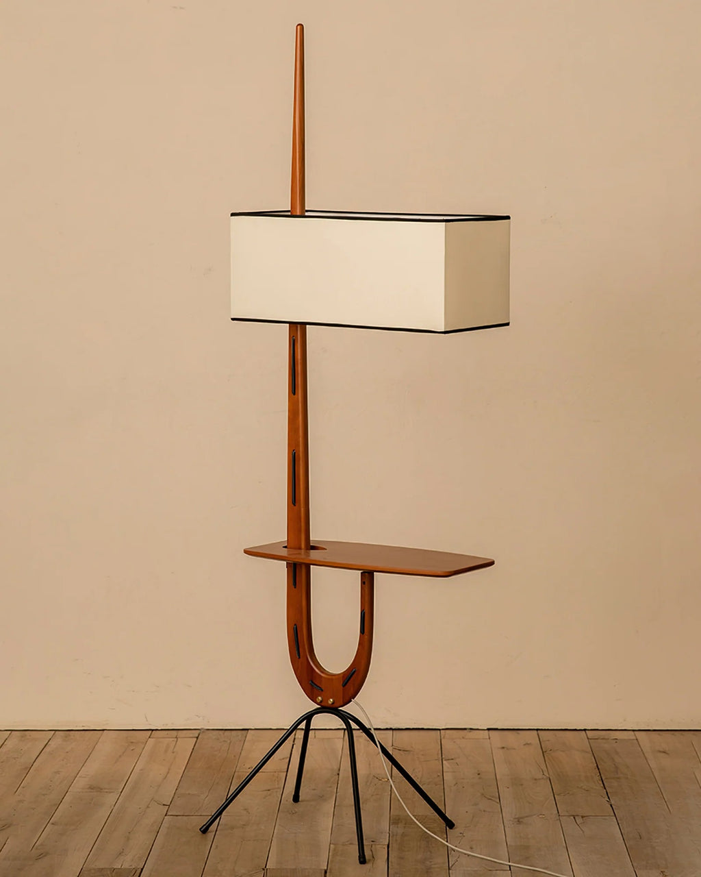 LED Giraffe Floor Lamp with Adjustable Height for Living Room & Kids' Room Lighting