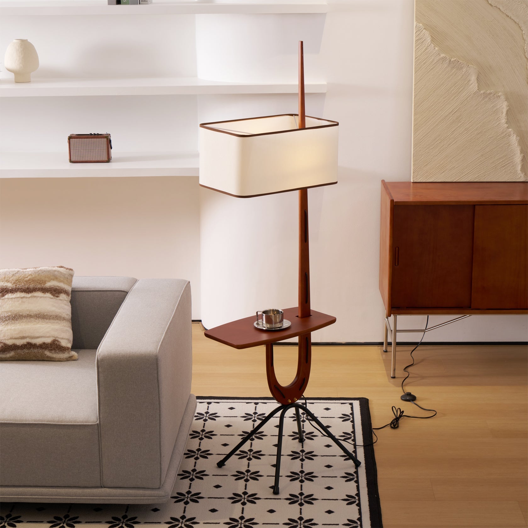 LED Giraffe Floor Lamp with Adjustable Height for Living Room & Kids' Room Lighting