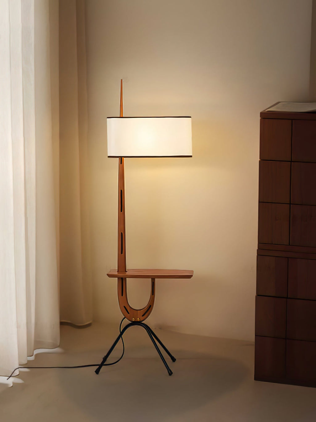LED Giraffe Floor Lamp with Adjustable Height for Living Room & Kids' Room Lighting