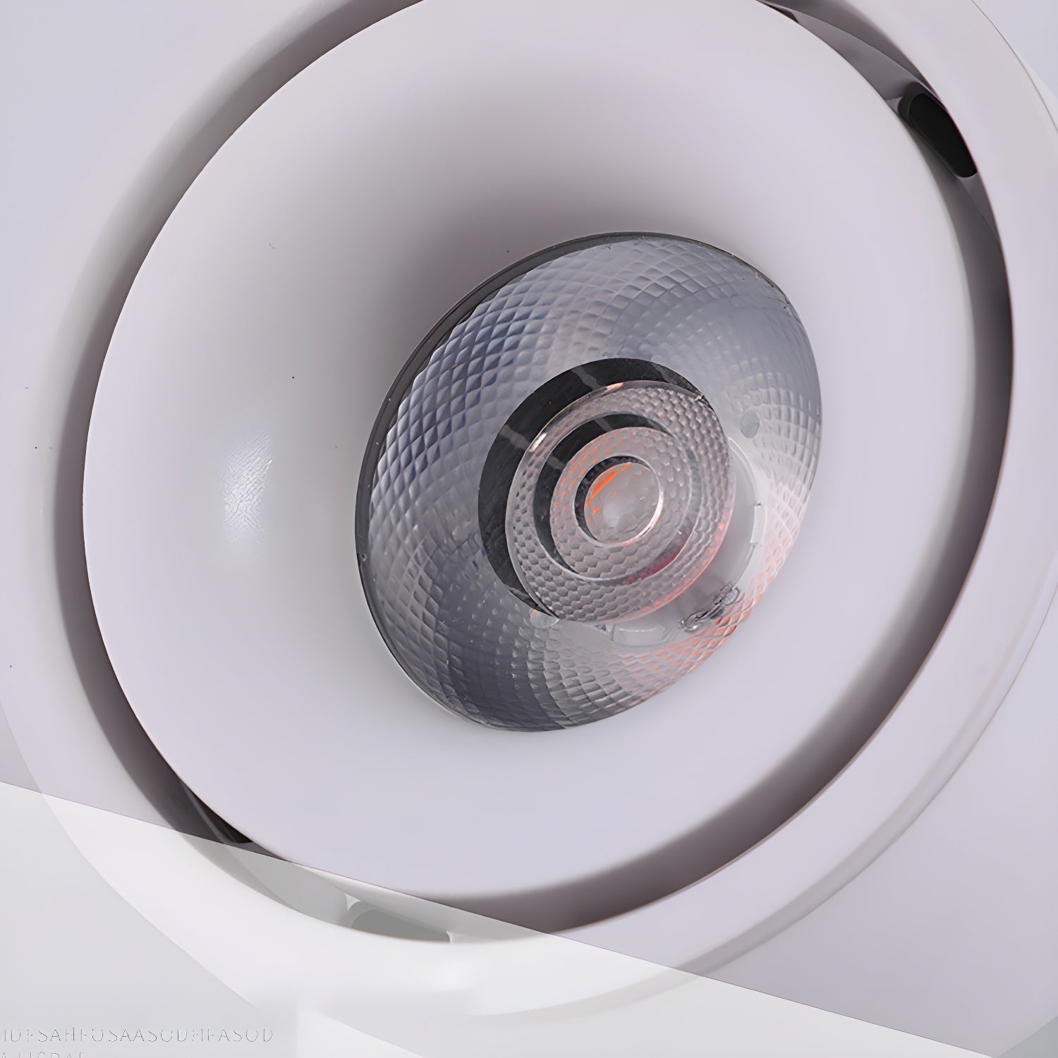 Rotatable Spotlight Ceiling Light | Adjustable Heads, 24° Beam Angle & Ideal for Highlighting Artwork Indoors
