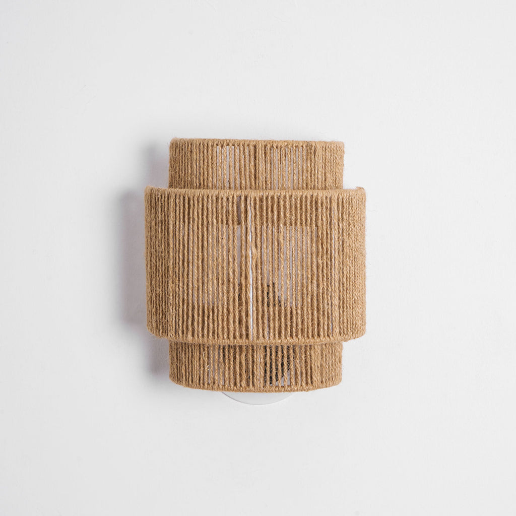 Rustic Weave Wall Lamp | Handwoven Hemp Rope Design for Cozy Indoor Lighting