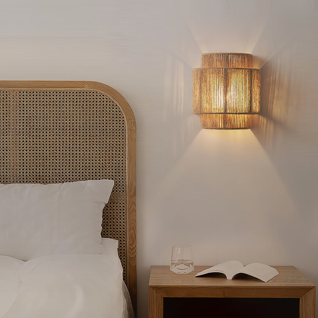 Rustic Weave Wall Lamp | Handwoven Hemp Rope Design for Cozy Indoor Lighting