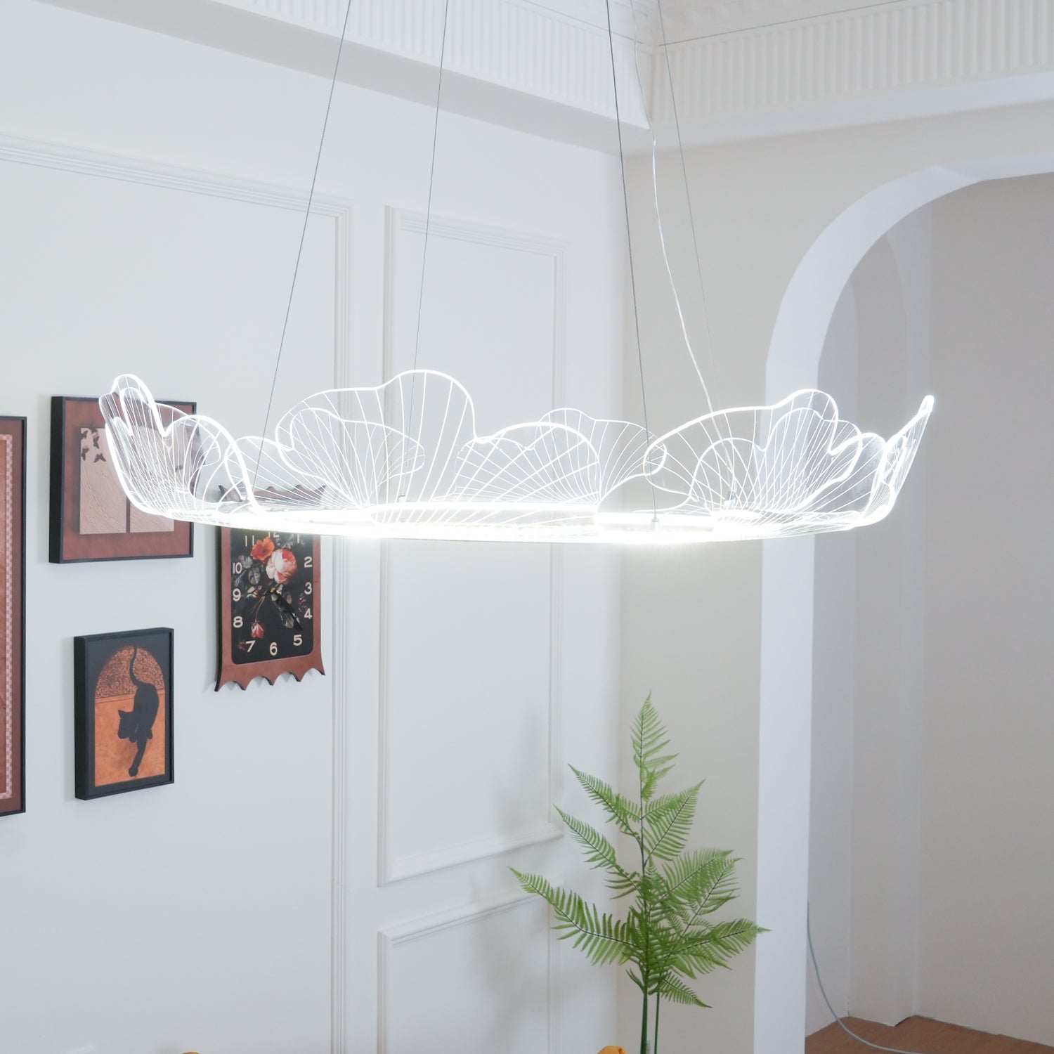 Leaf-Shaped LED Chandelier | Gold Finish, Dimmable & Ideal for Living Room or Kitchen