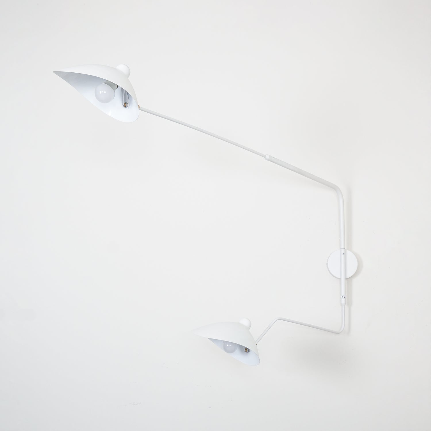 LED Wall Sconce Light Fixture - Adjustable Arm, Modern Design for Living Room & Bedroom Lighting