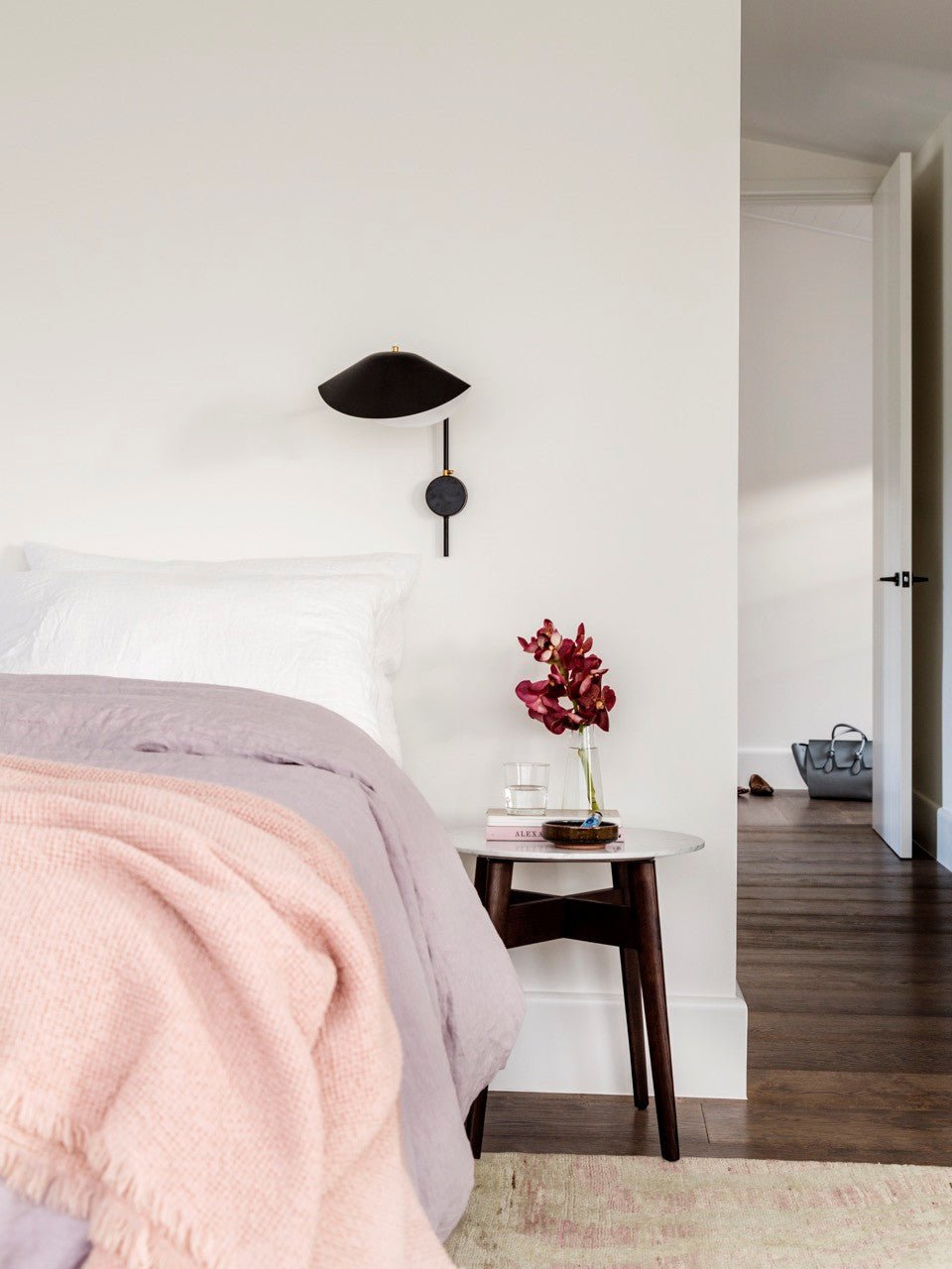 LED Wall Sconce Light Fixture - Adjustable Arm, Modern Design for Living Room & Bedroom Lighting