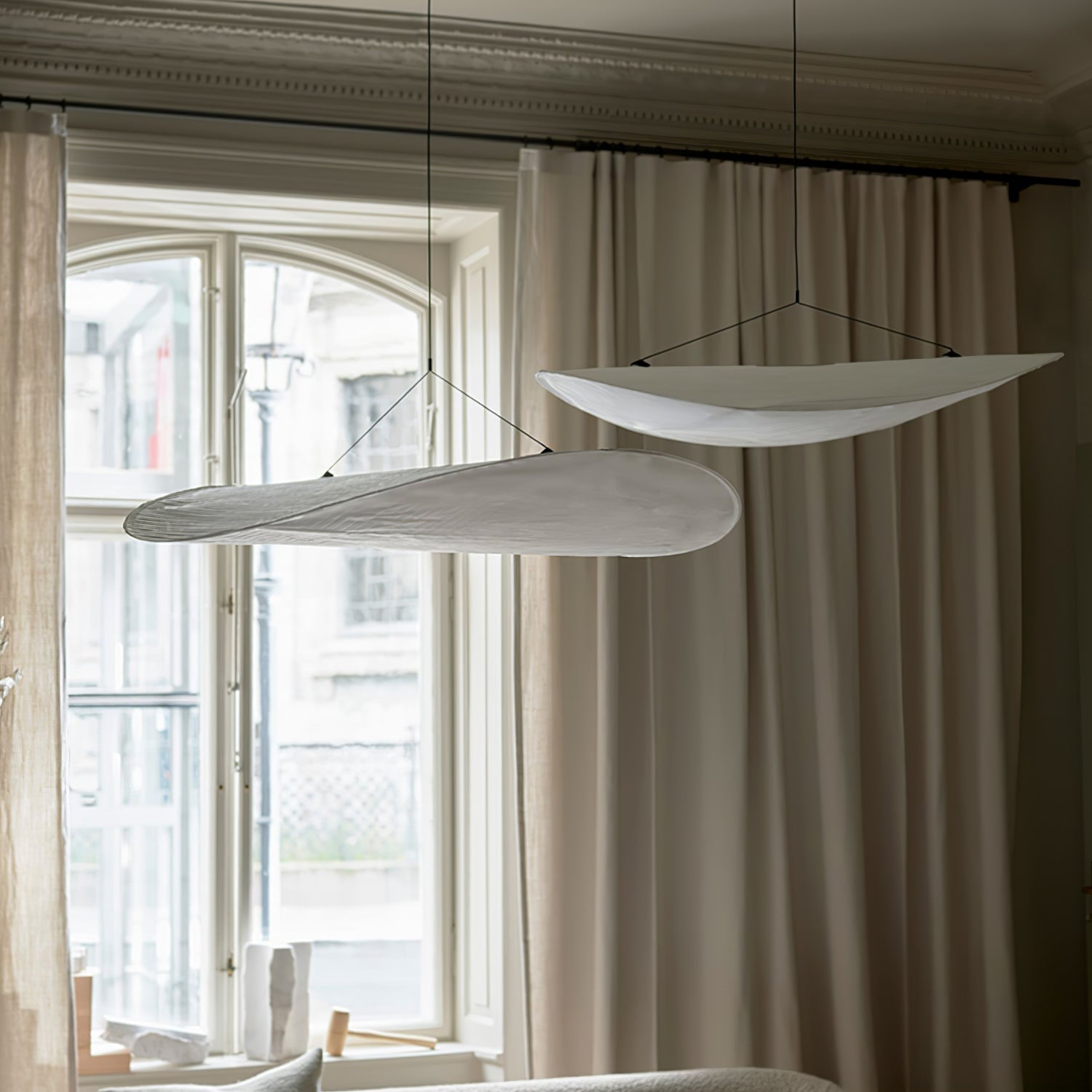 Tyvek Pendant Lamp | Dimmable, Adjustable Height & Ideal for Modern Home Decor
