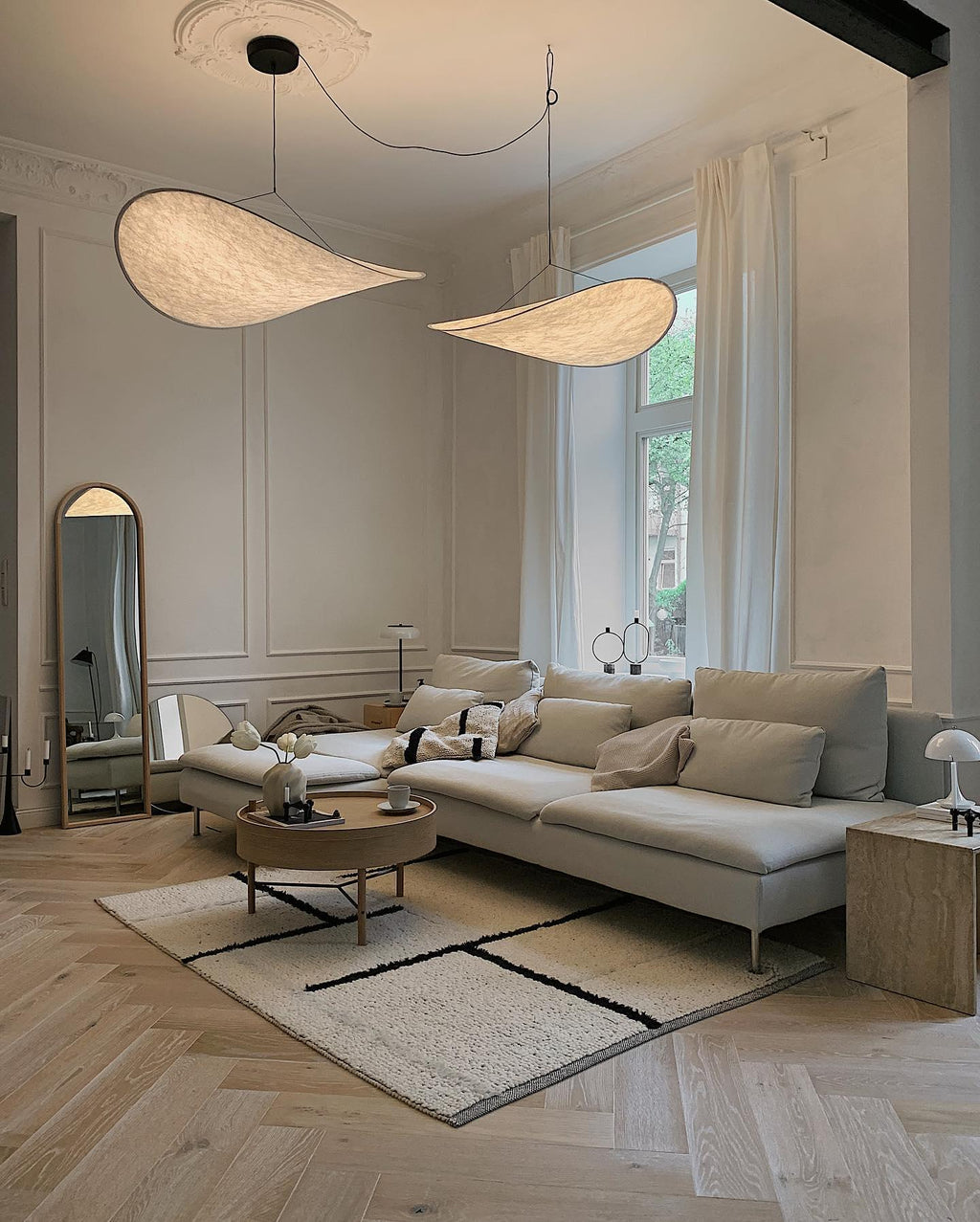 Tyvek Pendant Lamp | Dimmable, Adjustable Height & Ideal for Modern Home Decor