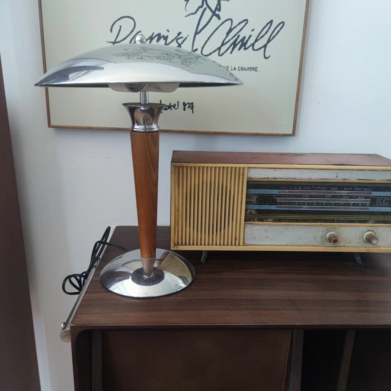 LED Table Lamp with Adjustable Brightness and Modern Design for Living Room & Bedroom Use