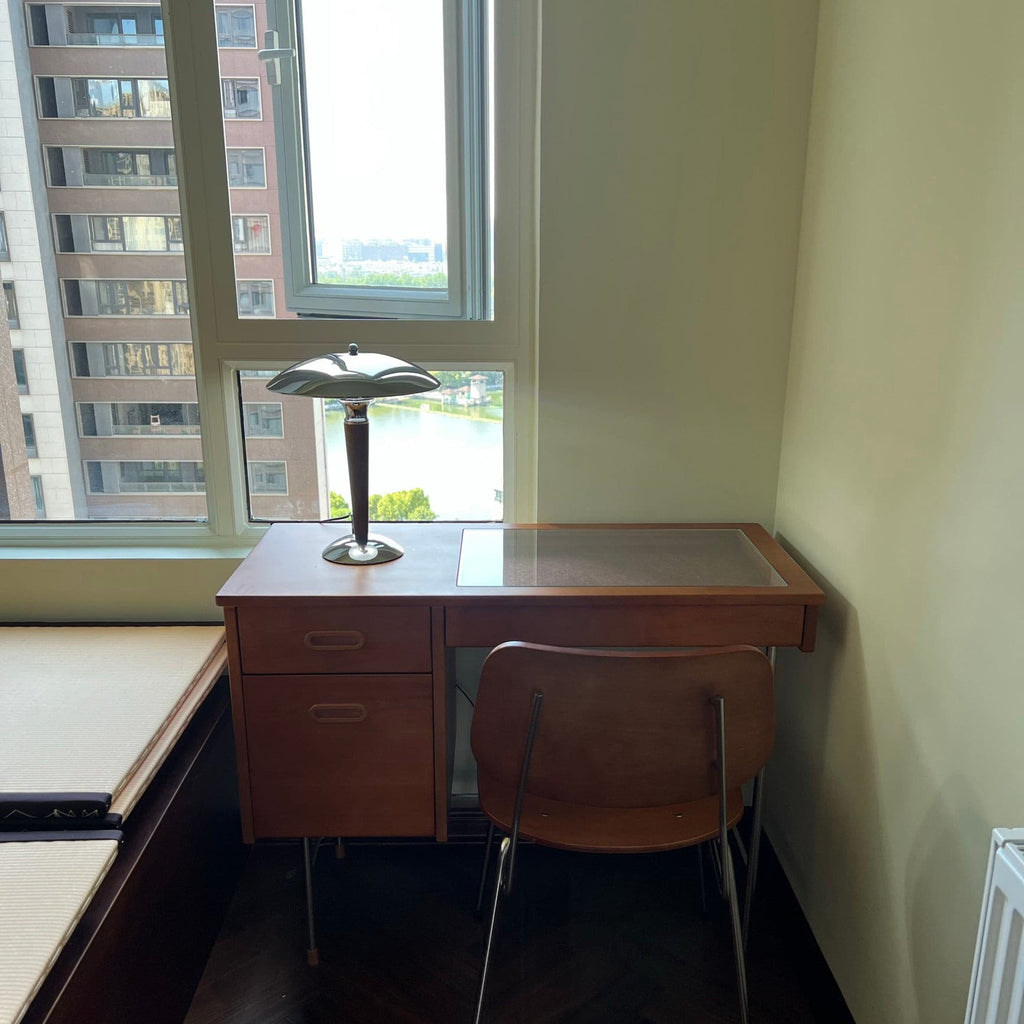 LED Table Lamp with Adjustable Brightness, Modern Design for Living Room & Bedroom, Touch Control & Energy Efficient Lighting