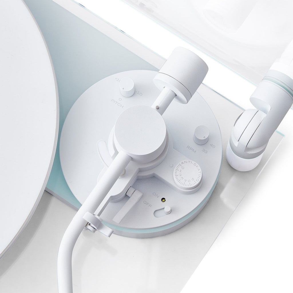 Transparent Acrylic Turntable for Vinyl Records & DJ Use - Lightweight, Durable Design