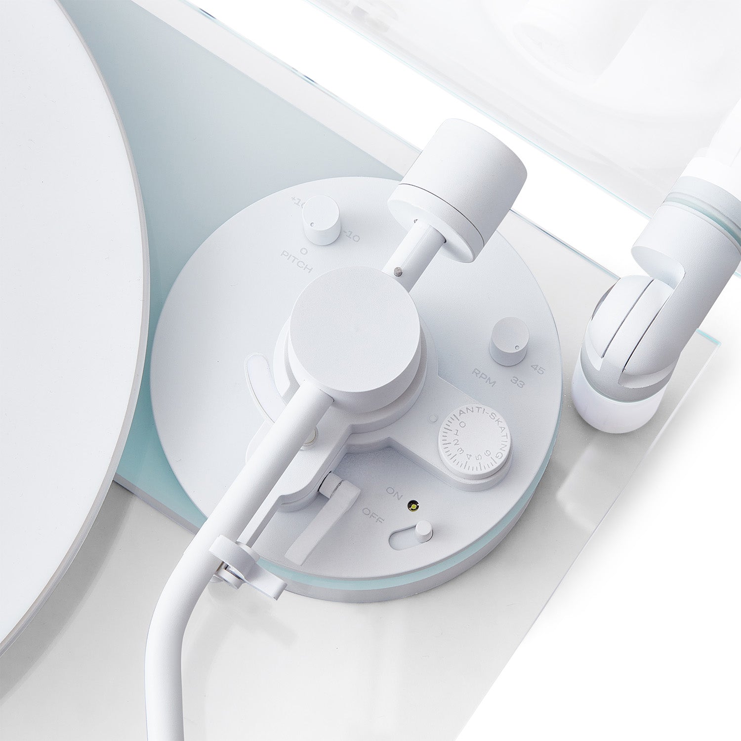 Transparent Acrylic Turntable for Vinyl Records & DJ Use - Lightweight, Durable Design