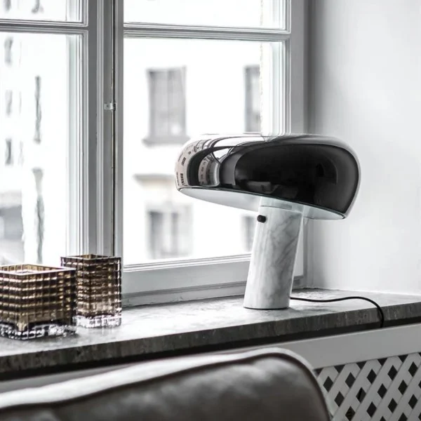 LED Snoopy Table Lamp - Cute Cartoon Design for Kids' Room & Nursery Lighting