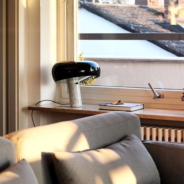 LED Snoopy Table Lamp - Cute Cartoon Design for Kids' Room & Nursery Lighting