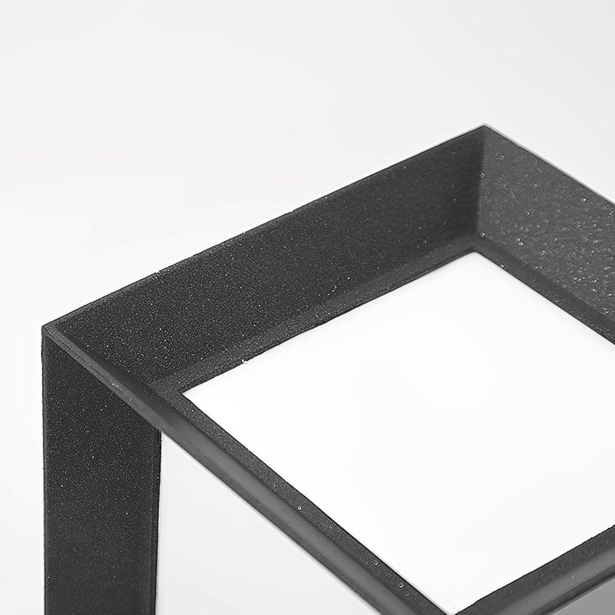 Solar Waterproof Metal High Pole Street Lights for Outdoor Pathway & Garden Illumination