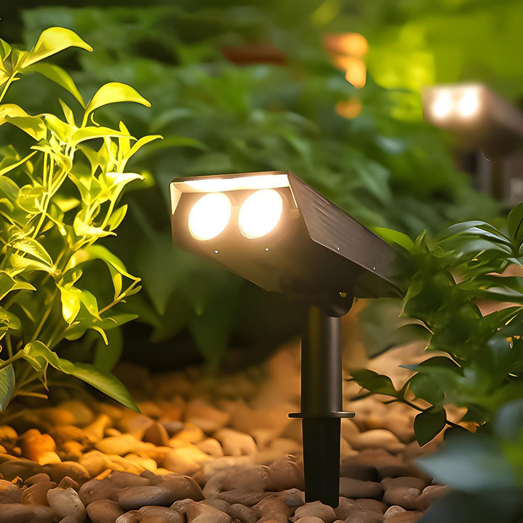 Waterproof LED Solar Multi-Zoom Spot Light for Outdoor Landscape Lighting & Garden Illumination