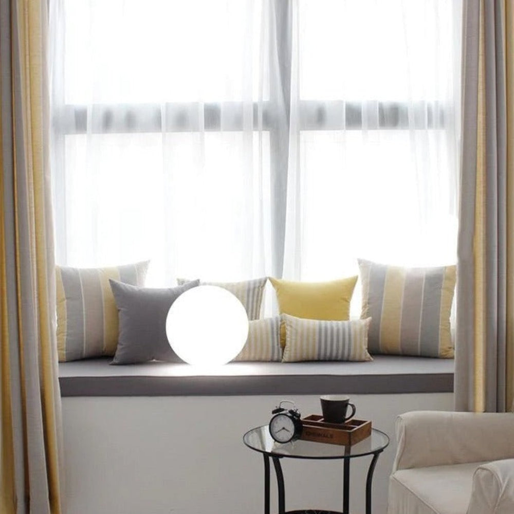 Solar Waterproof Globe Light for Outdoor Garden, Patio, and Pathway Illumination