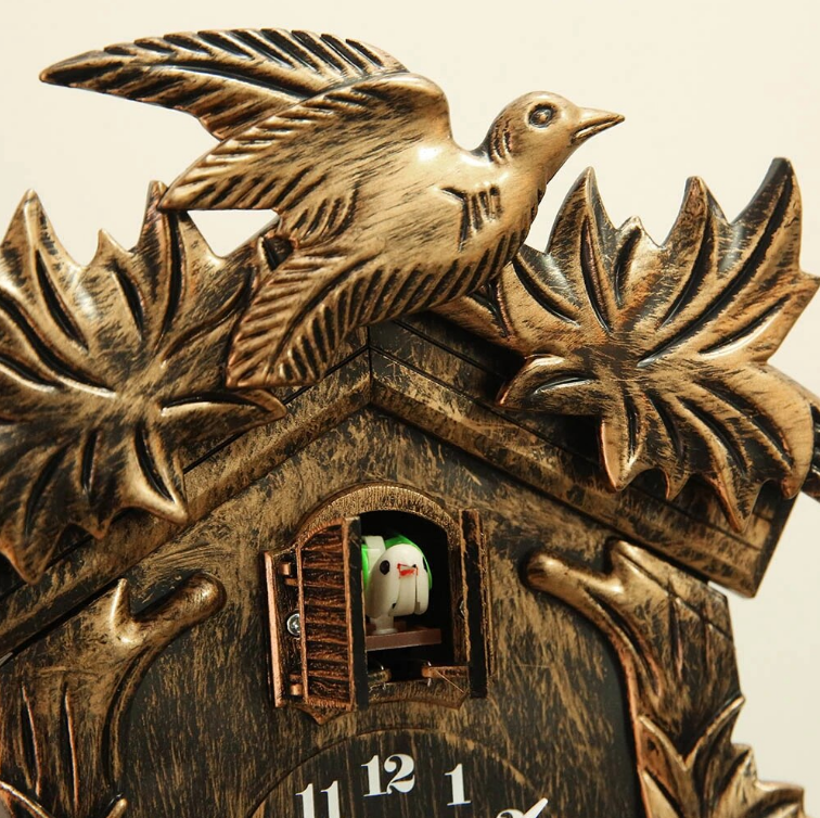 vintage-clock-wall