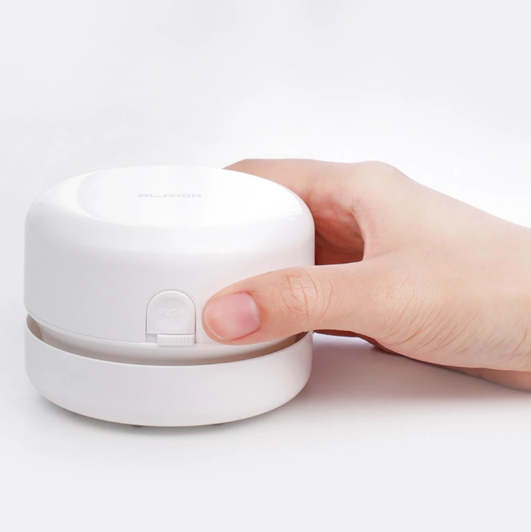 miniature-vacuum-cleaner-for-desk