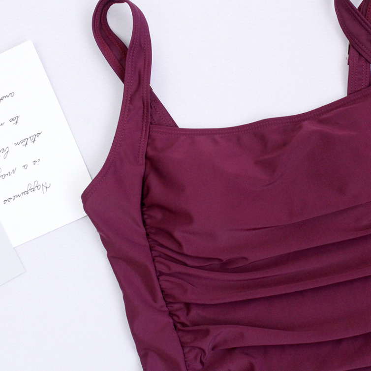 slimming-swimsuit