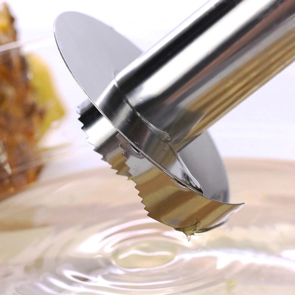 Easy Pineapple Slicer