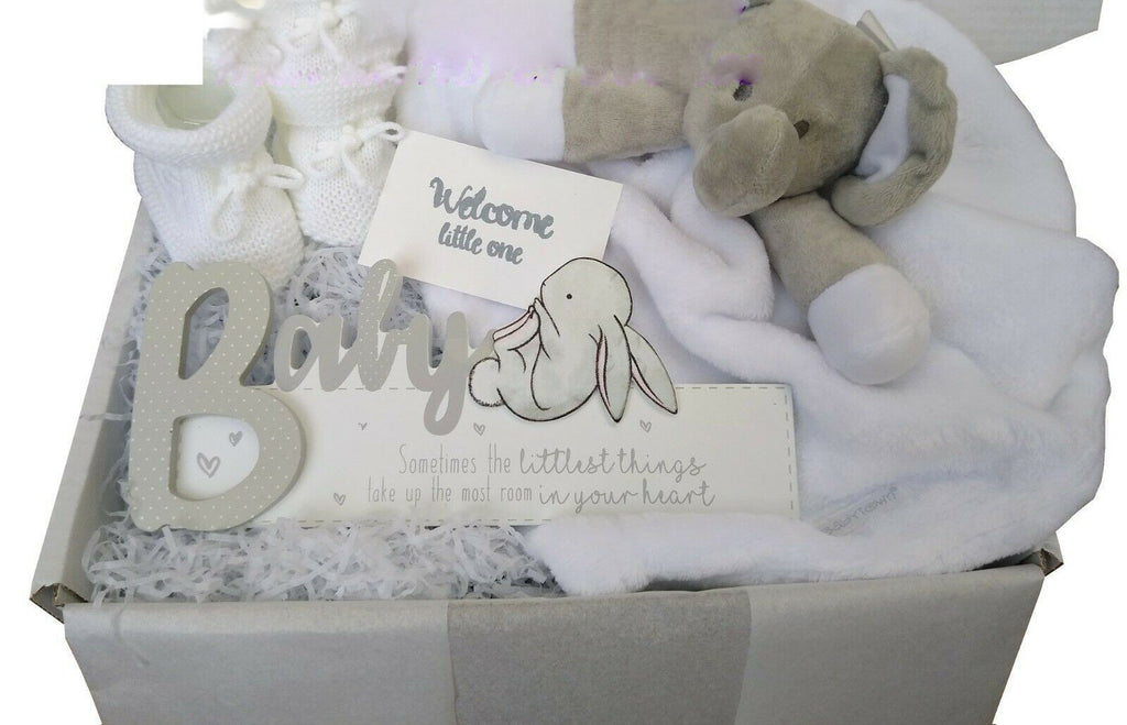 Unisex Baby Hamper Gifts Hamper UK for Baby Shower